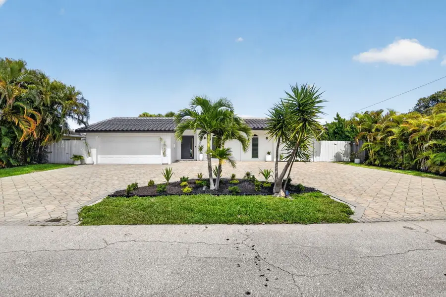 876 NW 6th Avenue, Boca Raton, FL 33432 - #2