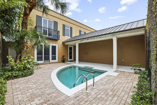 11627 SE Florida Avenue, Hobe Sound, FL 33455