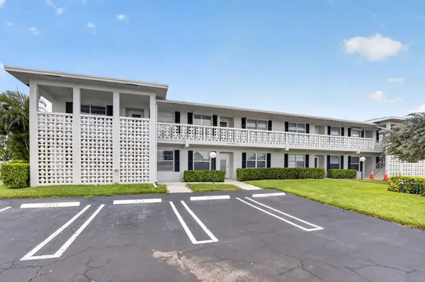 2401 Del Aire Boulevard #101, Delray Beach, FL 33445