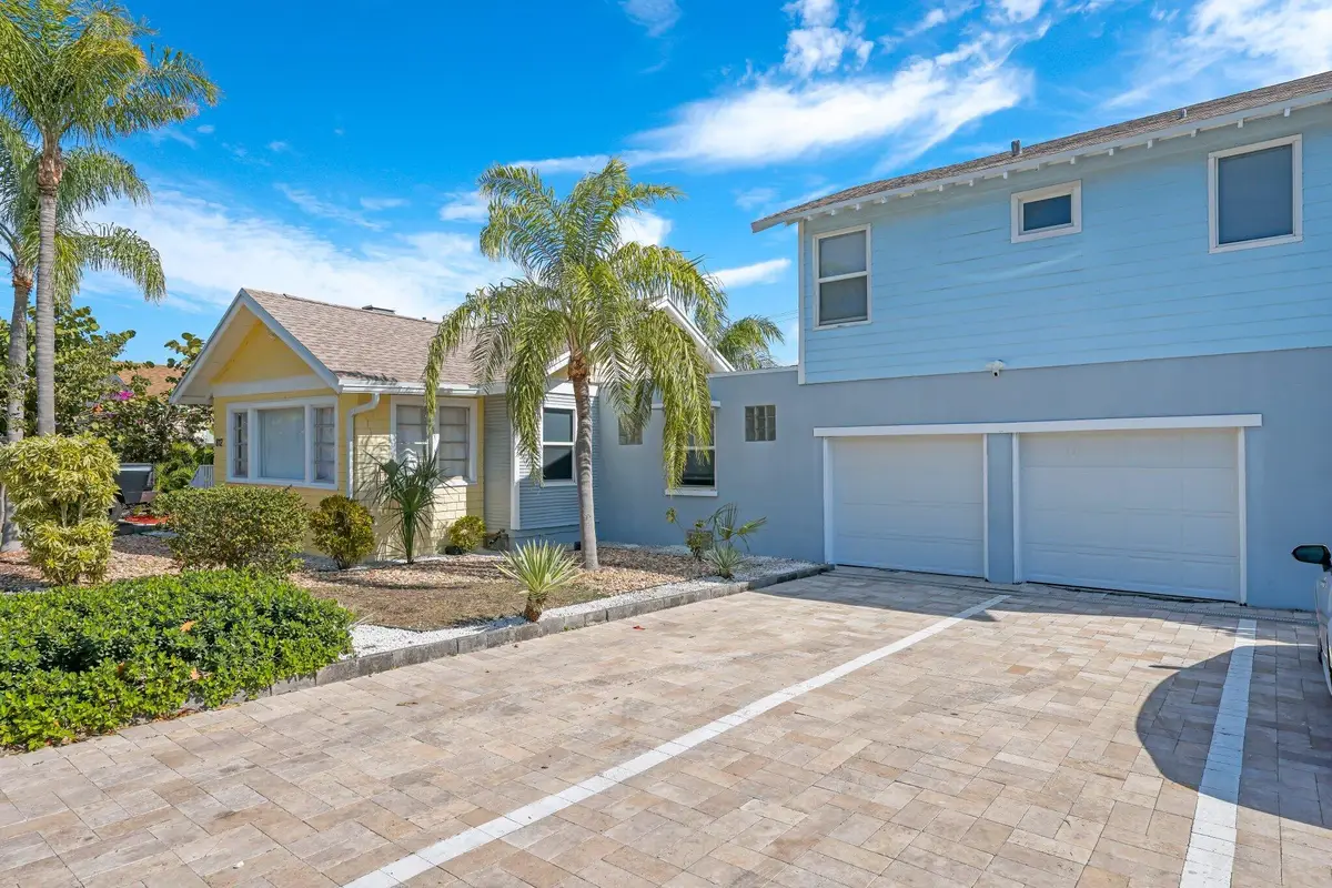 812 S N Street, Lake Worth Beach, FL 33460 - #1