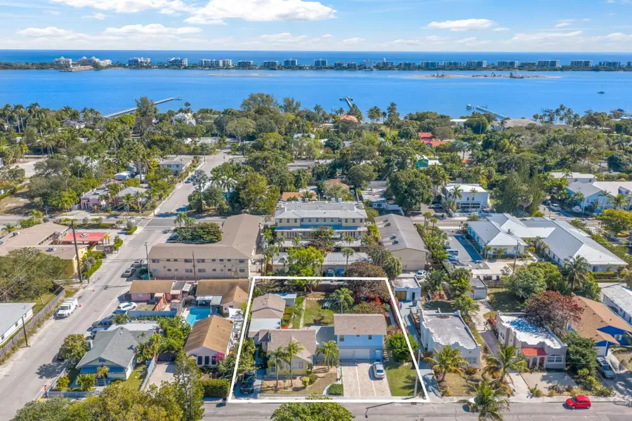 812 S N Street, Lake Worth Beach, FL 33460 - #3