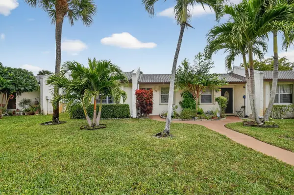 113 Lake Olive Drive #113, West Palm Beach, FL 33411