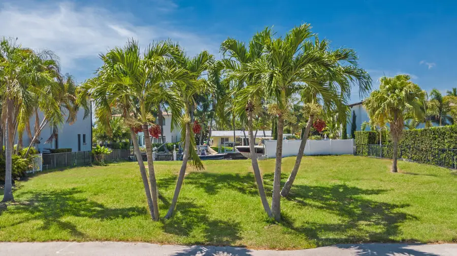 808 NE Bay Cove Street, Boca Raton, FL 33487 - #2