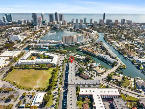 501 Blue Heron Drive #221-a, Hallandale Beach, FL 33009