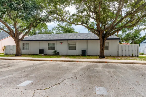 2007 Oleander Boulevard #Apt D, Fort Pierce, FL 34950