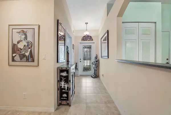 8482 Logia Circle, Boynton Beach, FL 33472