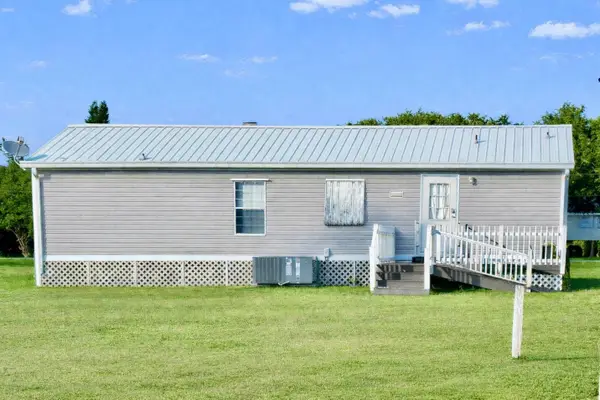 19720 NW 94th Drive, Okeechobee, FL 34972