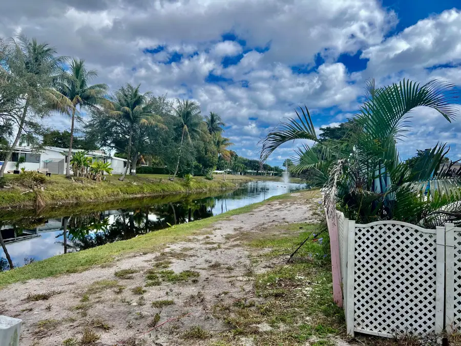 305 NW 50th Court, Pompano Beach, FL 33064 - #3