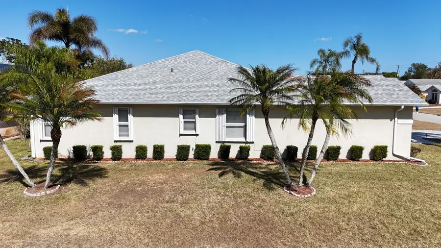 6049 Travelers Way, Fort Pierce, FL 34982 - #2