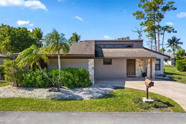 7811 Beechfern Circle #26, Tamarac, FL 33321
