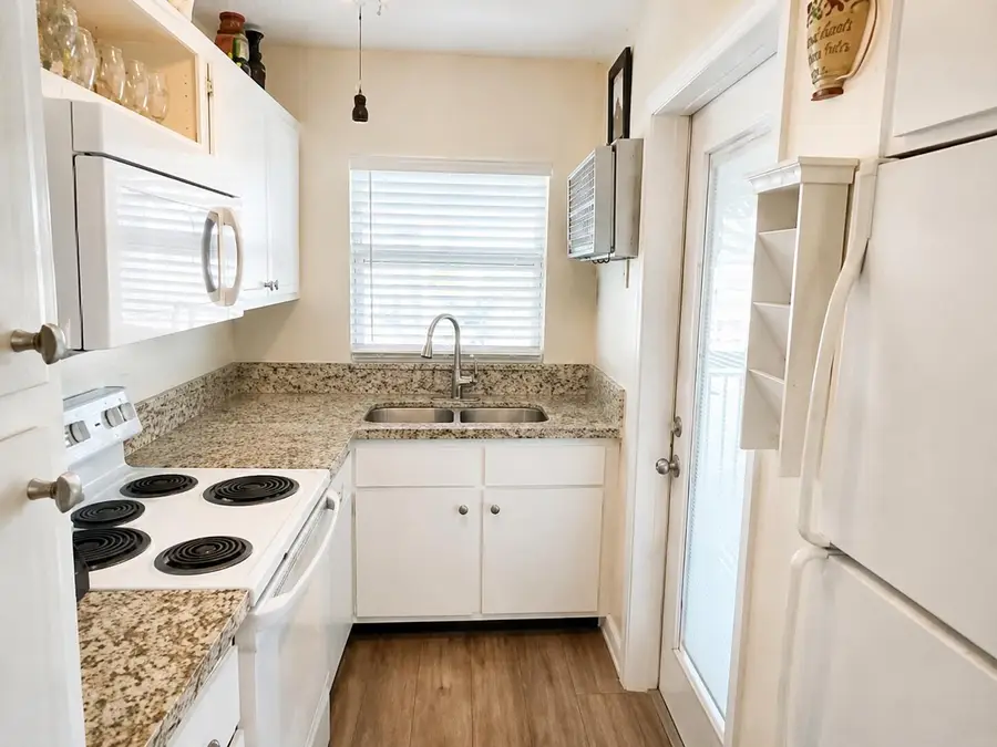 111 Shore Court #302, North Palm Beach, FL 33408 - #3