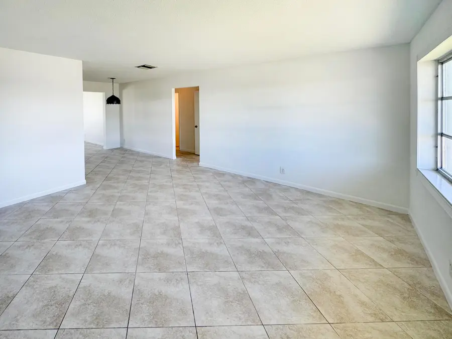 514 SW 20th Street, Boynton Beach, FL 33426 - #3