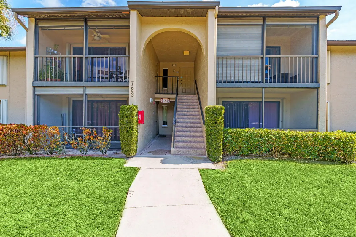 723 Sunny Pine Way #H2, Greenacres, FL 33415 - #1