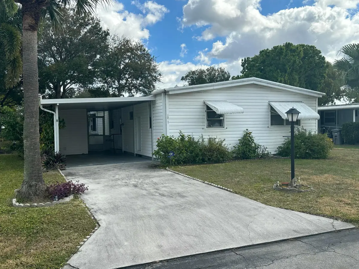8261 E Club Road, Boca Raton, FL 33433 - #1