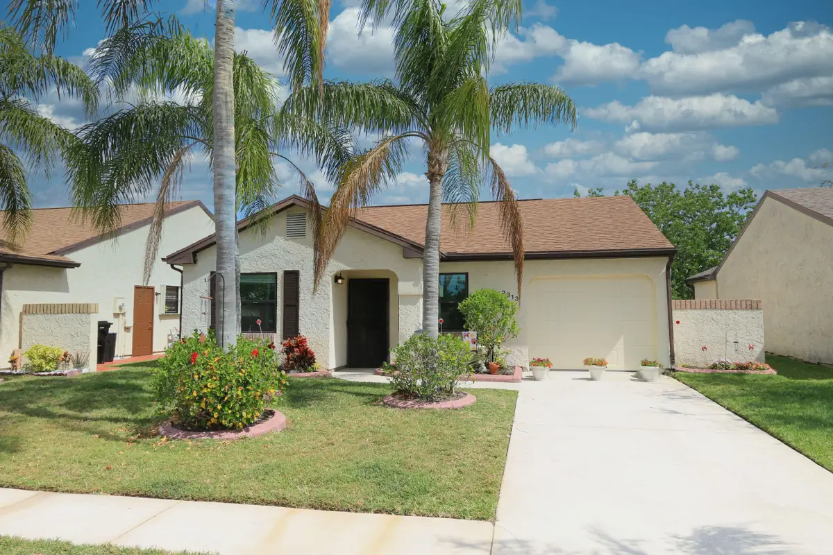 2313 SE Breckenridge Circle, Port Saint Lucie, FL 34952 - #1