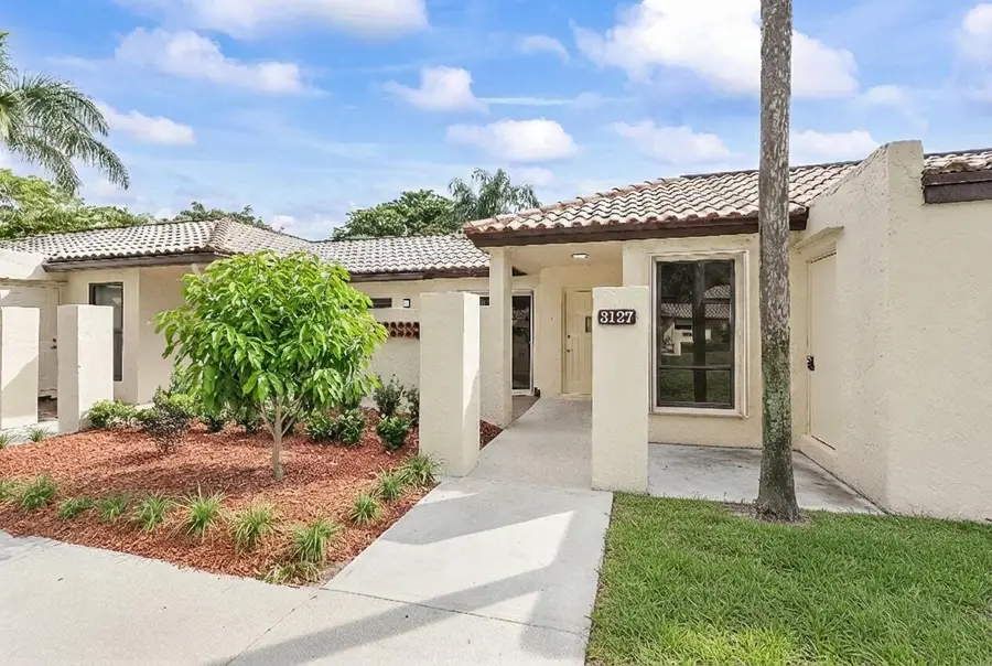 3127 Kingswood Terrace, Boca Raton, FL 33431 - #2