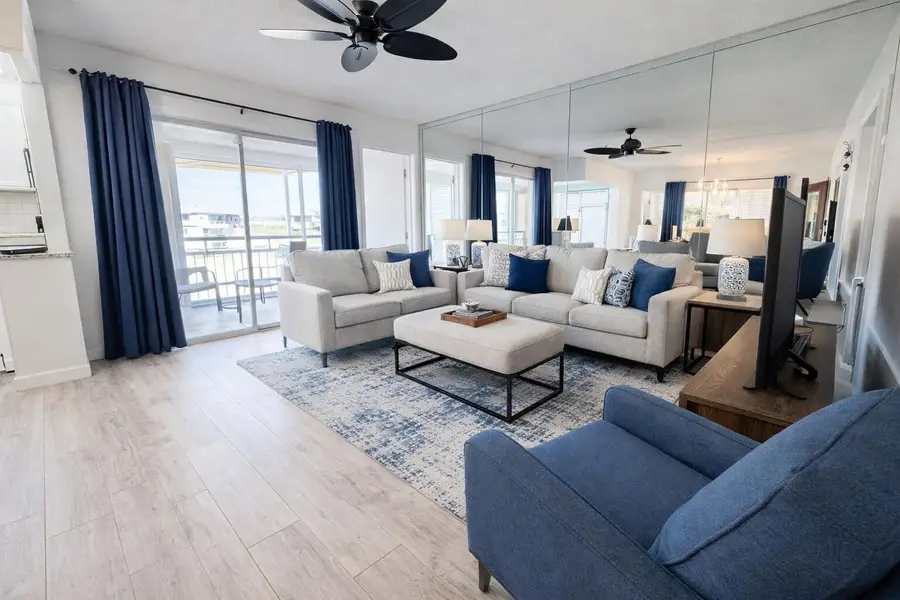 5300 Washington Street #P331, Hollywood, FL 33021 - #2