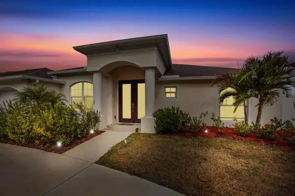 101 SW Nativity Terrace, Port St Lucie, FL 34984