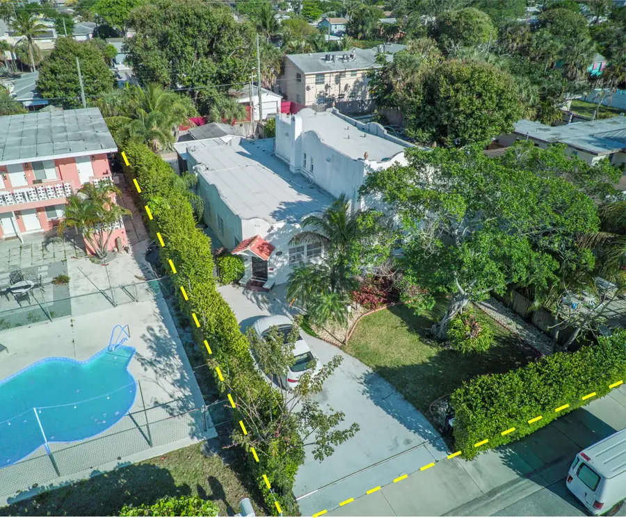 626 N J Street, Lake Worth Beach, FL 33460 - #3