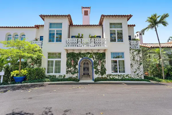 236 Phipps Plaza #101, Palm Beach, FL 33480