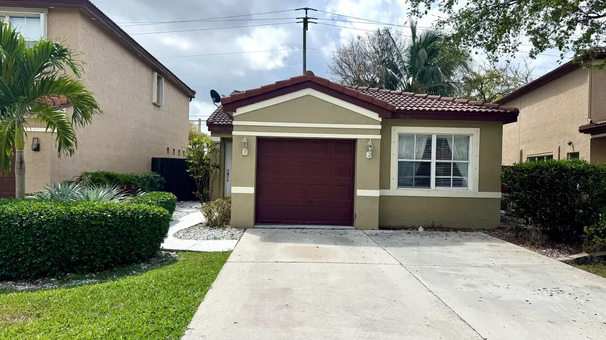 4274 NW 1st Place, Deerfield Beach, FL 33442 - #1