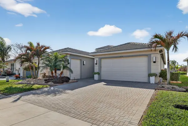 11790 SW Sailfish Isles Way, Port St Lucie, FL 34987