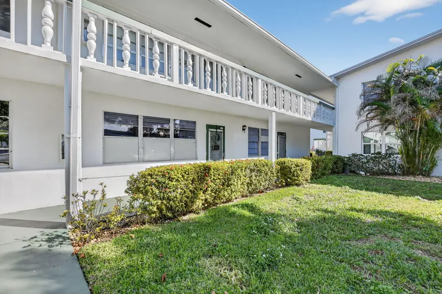 290 Oakridge Q #290, Deerfield Beach, FL 33442 - #3