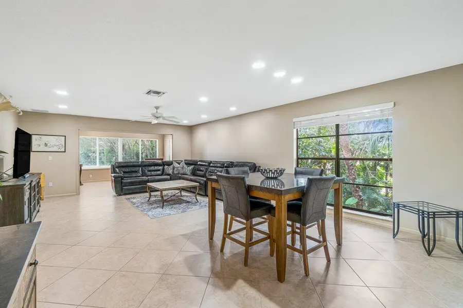 22 Westgate Lane #22h, Boynton Beach, FL 33436 - #2