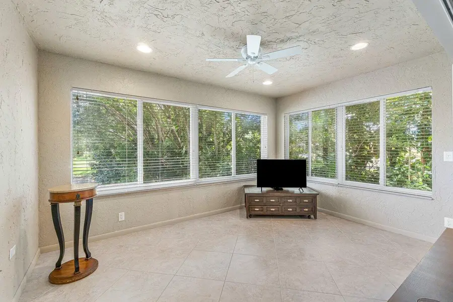 22 Westgate Lane #22h, Boynton Beach, FL 33436 - #3