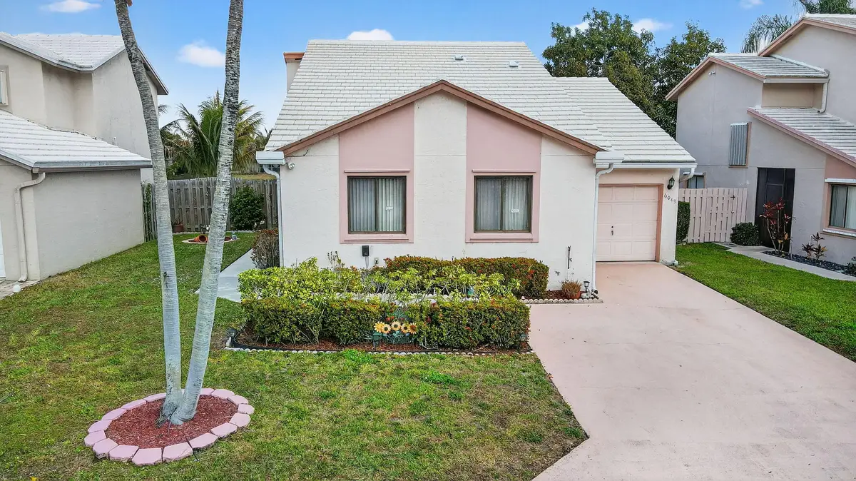 6049 Strawberry Lakes Circle, Lake Worth, FL 33463 - #1