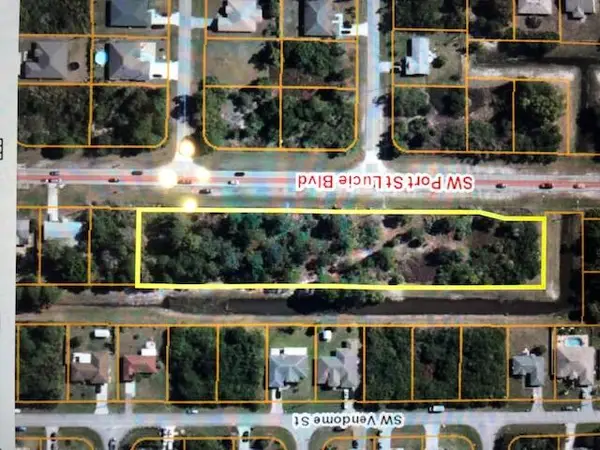 3518 SW Port St Lucie Boulevard E, Port St Lucie, FL 34953