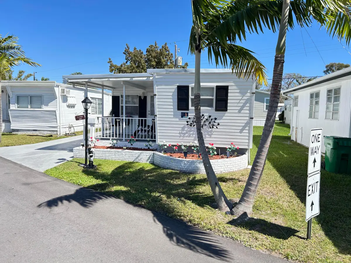1325 S 33 Road, Hollywood, FL 33021 - #1
