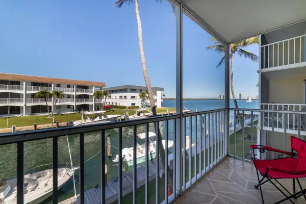 101 Doolen Court #210, North Palm Beach, FL 33408