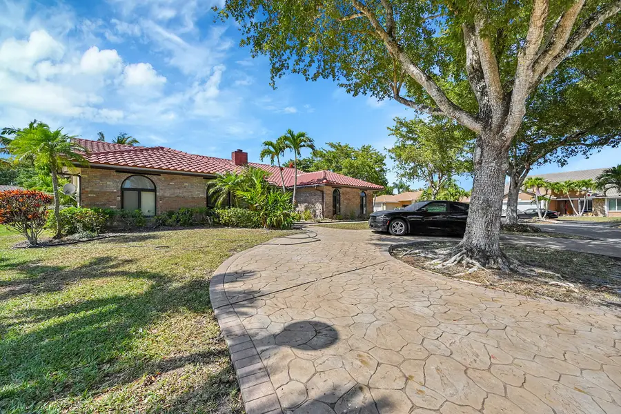 5172 NW 84th Road, Coral Springs, FL 33067 - #2