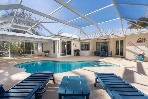 737 SW Dalton Circle, Port St Lucie, FL 34953