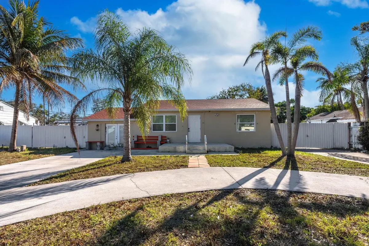 3914 Serubi Avenue, Palm Springs, FL 33461 - #1