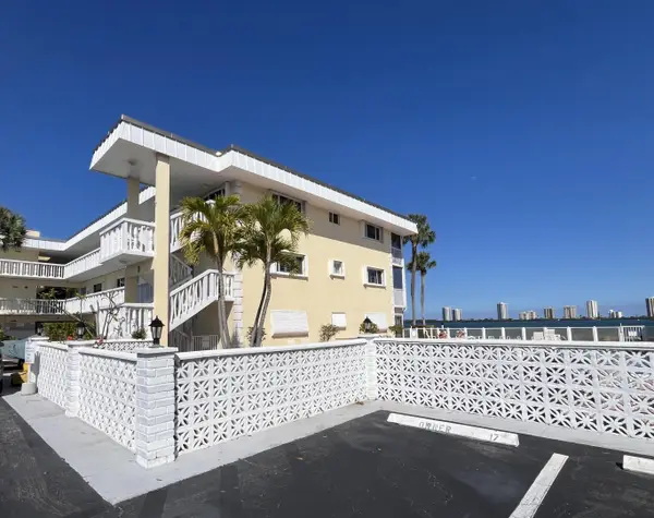 100 Doolen Court #112, North Palm Beach, FL 33408