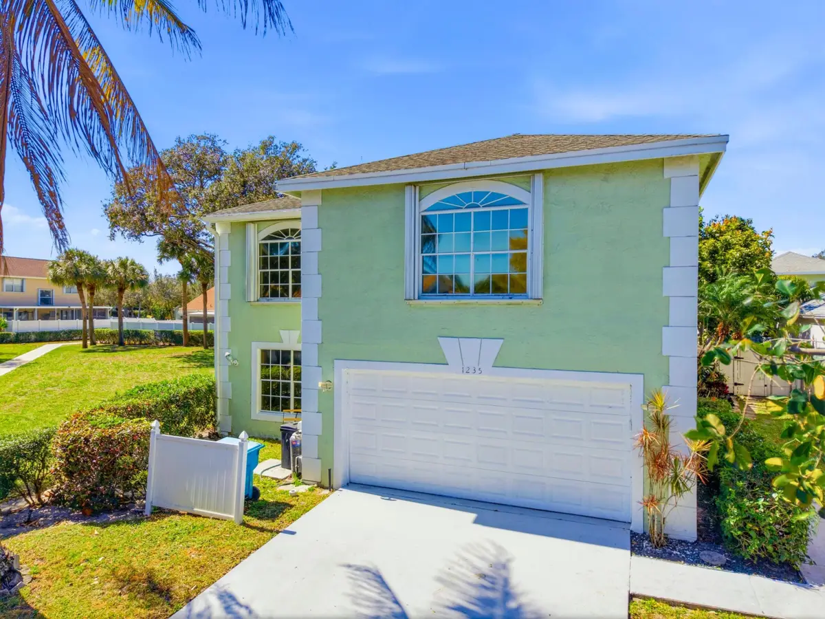1235 Sussex Street, Boynton Beach, FL 33436 - #1