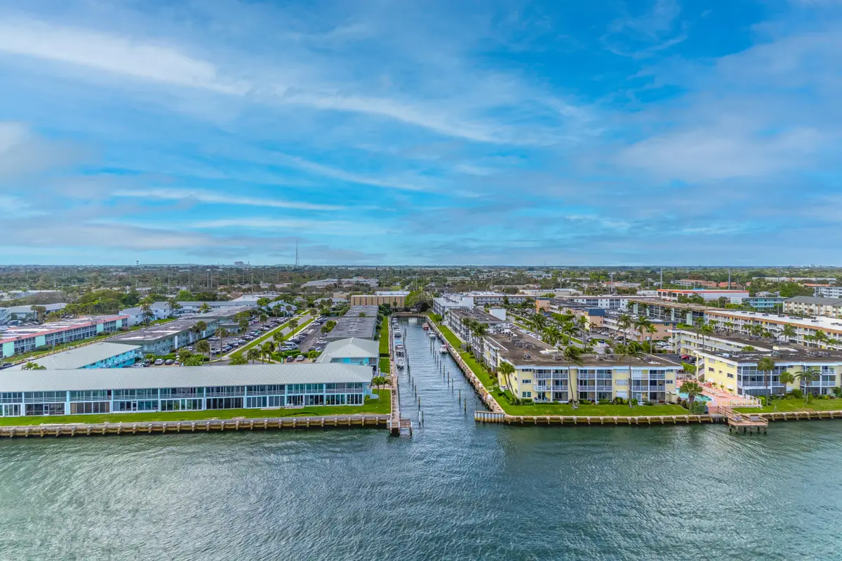 130 Doolen Court #108, North Palm Beach, FL 33408 - #1