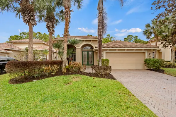 7241 Maidstone Drive, Port St Lucie, FL 34986