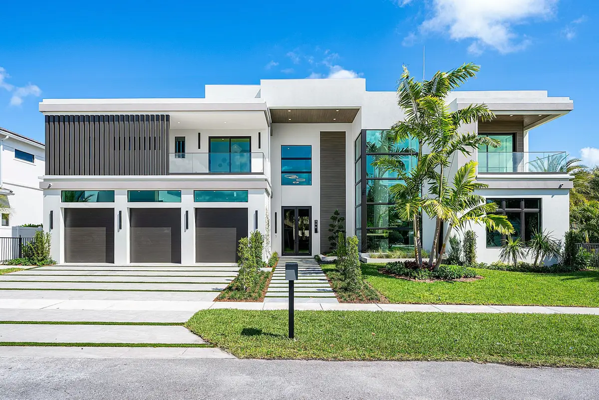 299 NE 7th Street, Boca Raton, FL 33432 - #1