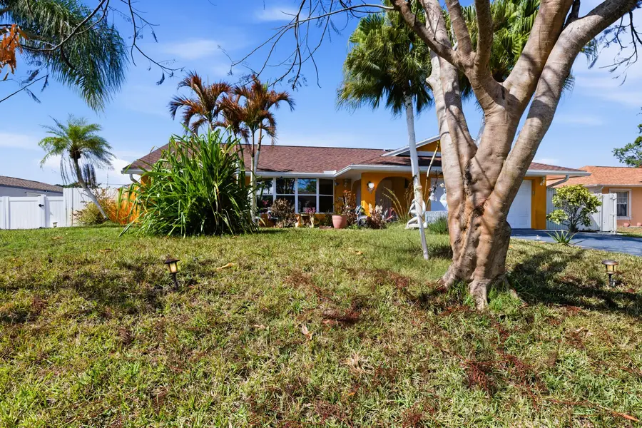 1370 SE Navajo Lane, Port Saint Lucie, FL 34983 - #3