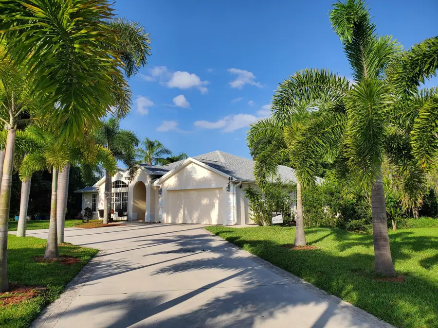 6711 Dickinson Terrace, Port Saint Lucie, FL 34952 - #2