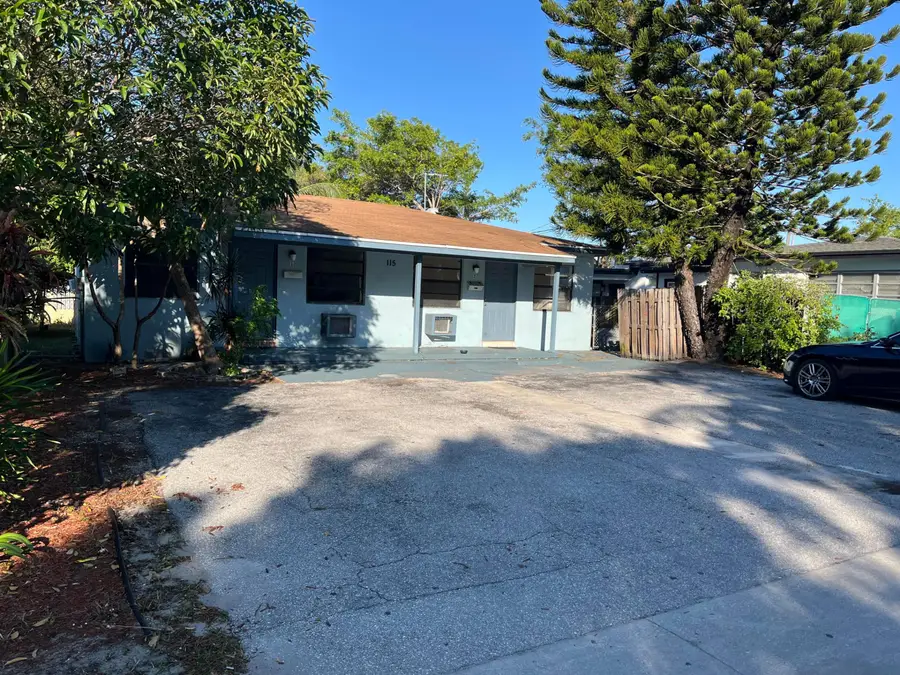 115 N A Street, Lake Worth Beach, FL 33460 - #2