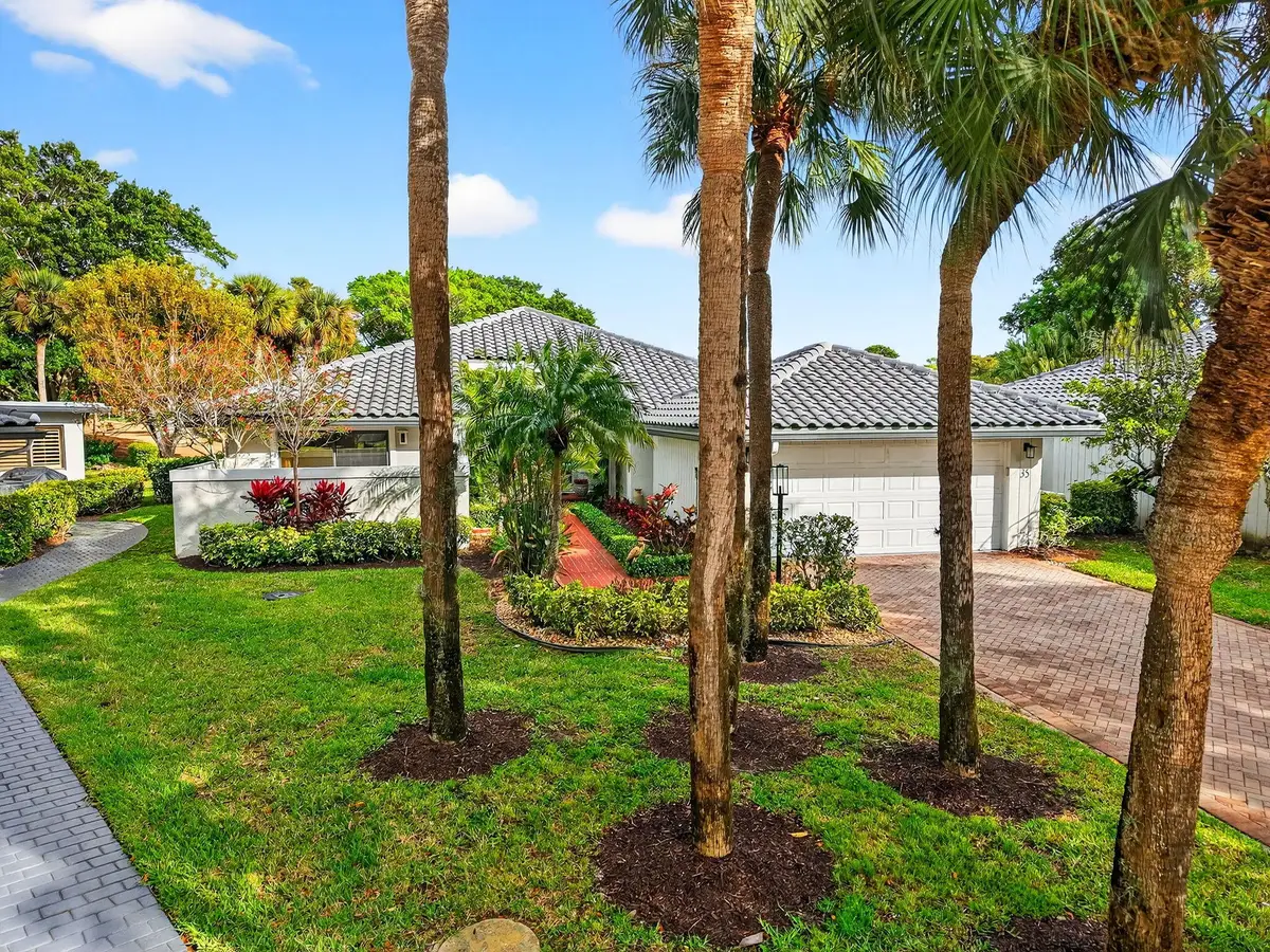 35 Glens Drive E, Boynton Beach, FL 33436 - #1