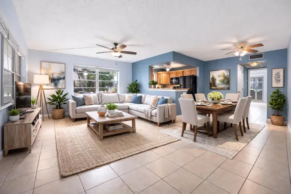 35 Sussex B, West Palm Beach, FL 33417