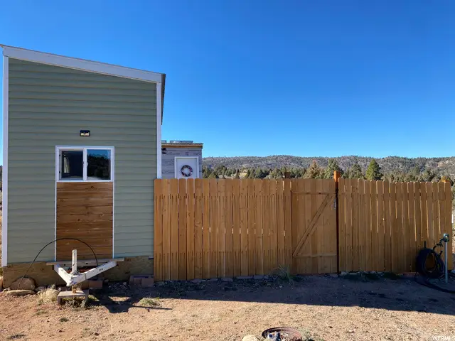 3225 Uinta Dr, Alton, UT 84710 - #1