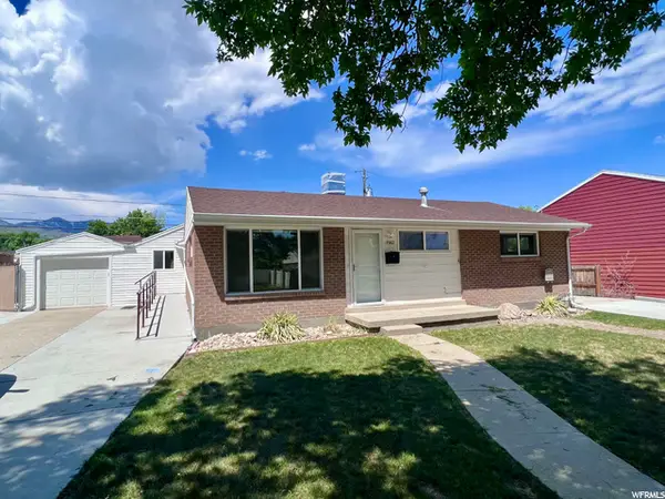 3342 S Lynnbrook Dr, Magna, UT 84044