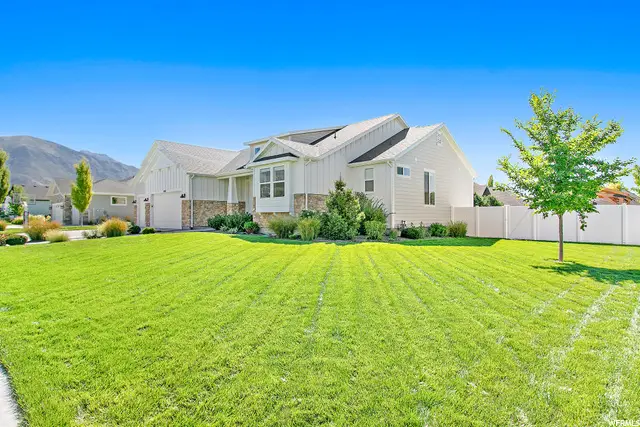 5747 W Yorkshire Ct, Highland, UT 84003 - #3