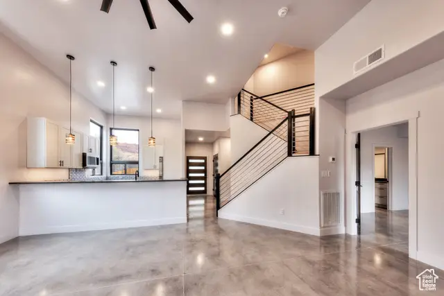 671 Palisade Dr, Moab, UT 84532 - Image #2